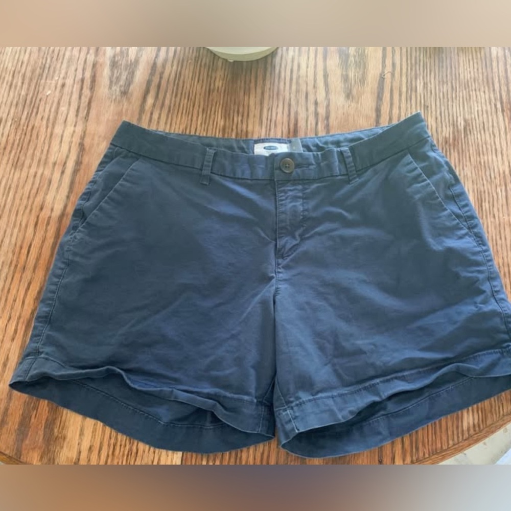 Ladies Sz 6 navy blue old navy shorts